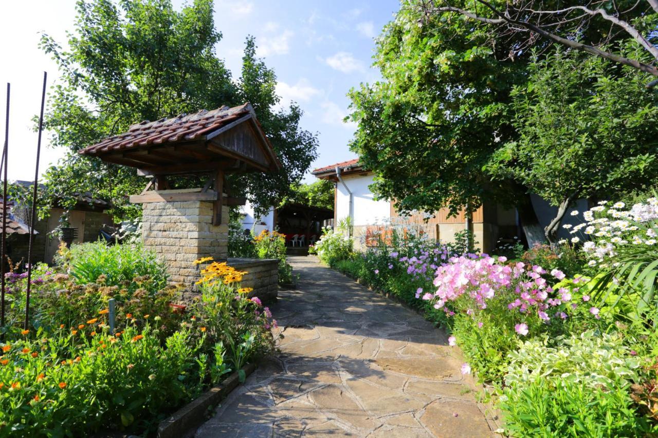 Хаджикольовата Къща Villa Medven Exterior photo